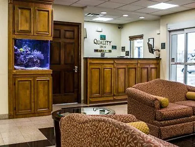 **  Quality Inn Airport - Cruise Port Tampa Estados Unidos