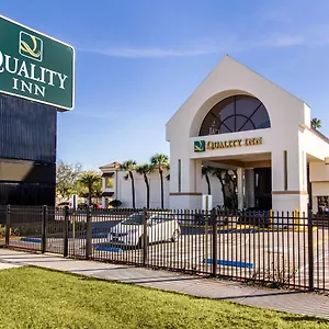 Hotel Quality & Conference Center