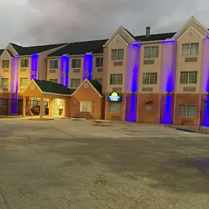 Hotel Days & By Wyndham Tampa/raymond Stadium