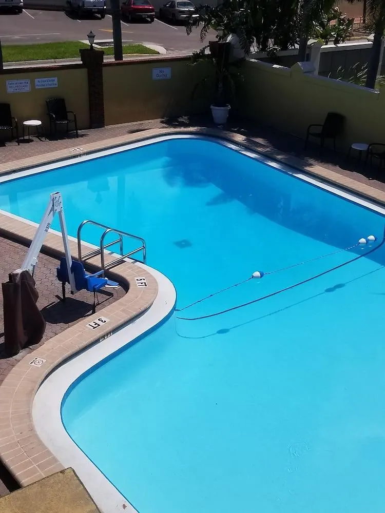 Quality Inn Airport - Cruise Port Tampa