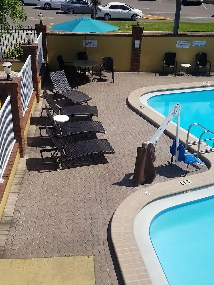 Quality Inn Airport - Cruise Port Tampa